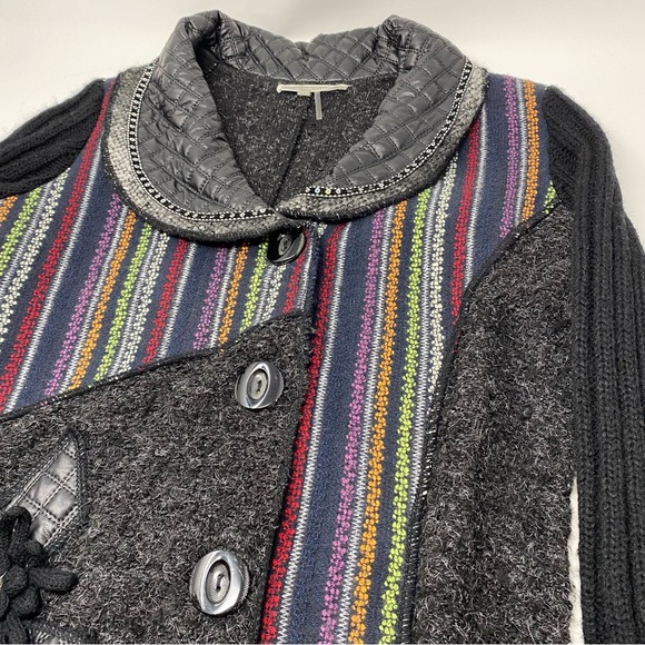 Liquid by Sioni Sweater Art to Wear Medium Embellished Wool Mohair - Picture 4 of 9